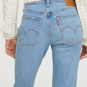 Levi Wedgie denim size 30